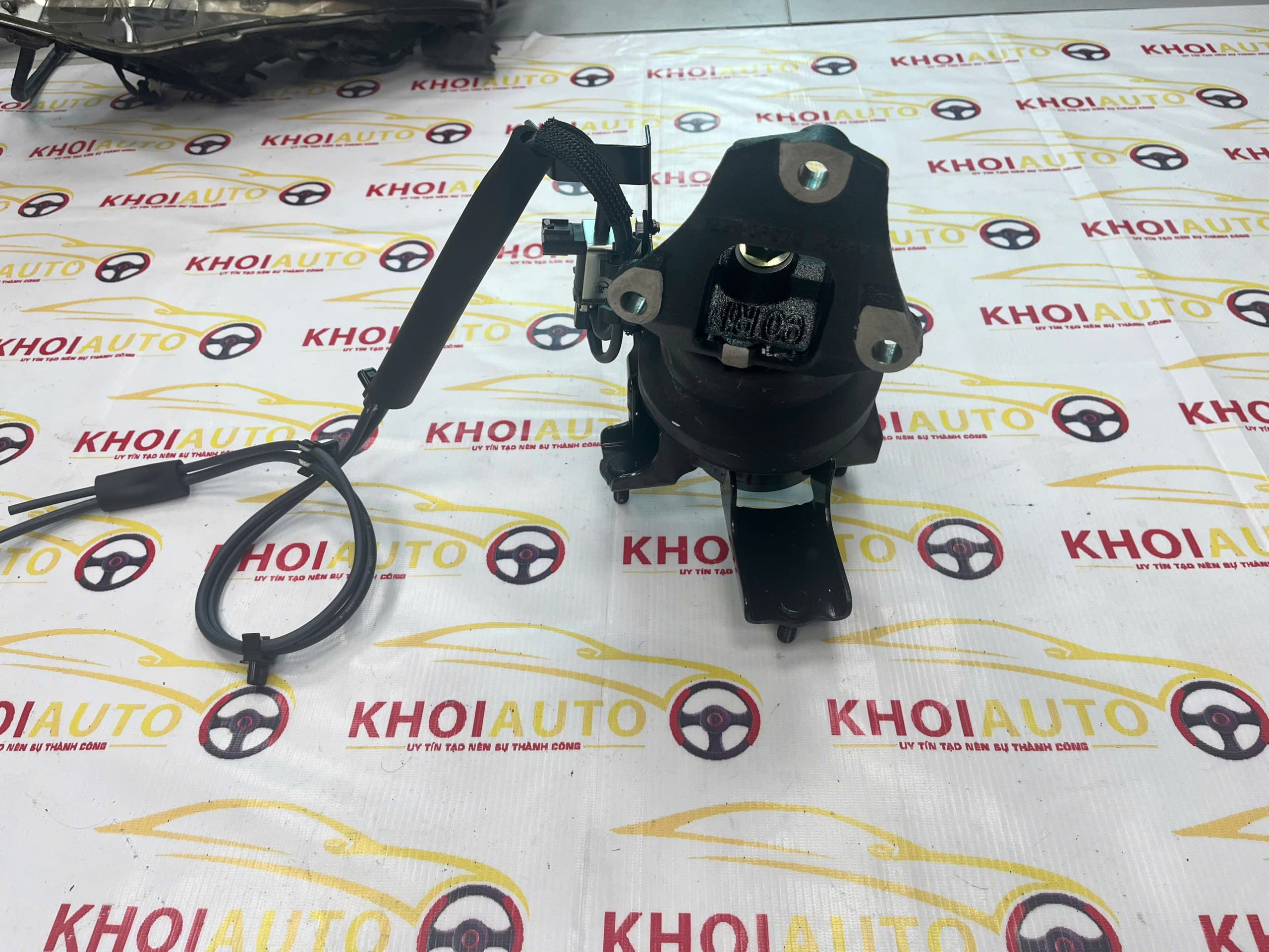 12360-31050 Chân Máy Trước LEXUS RX350 2010-2015 1236031050 Mới Xịn