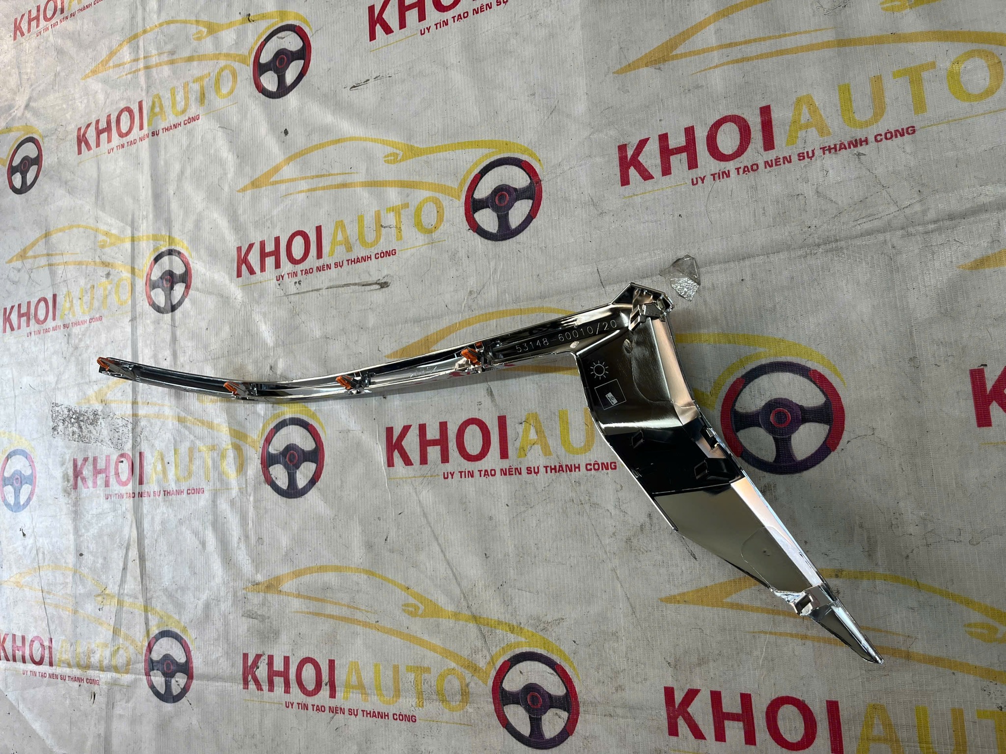 53148-60010 Mạ Đèn Pha Trái(LH)TOYOTA PRADO 2018-2020 OEM 5314860010