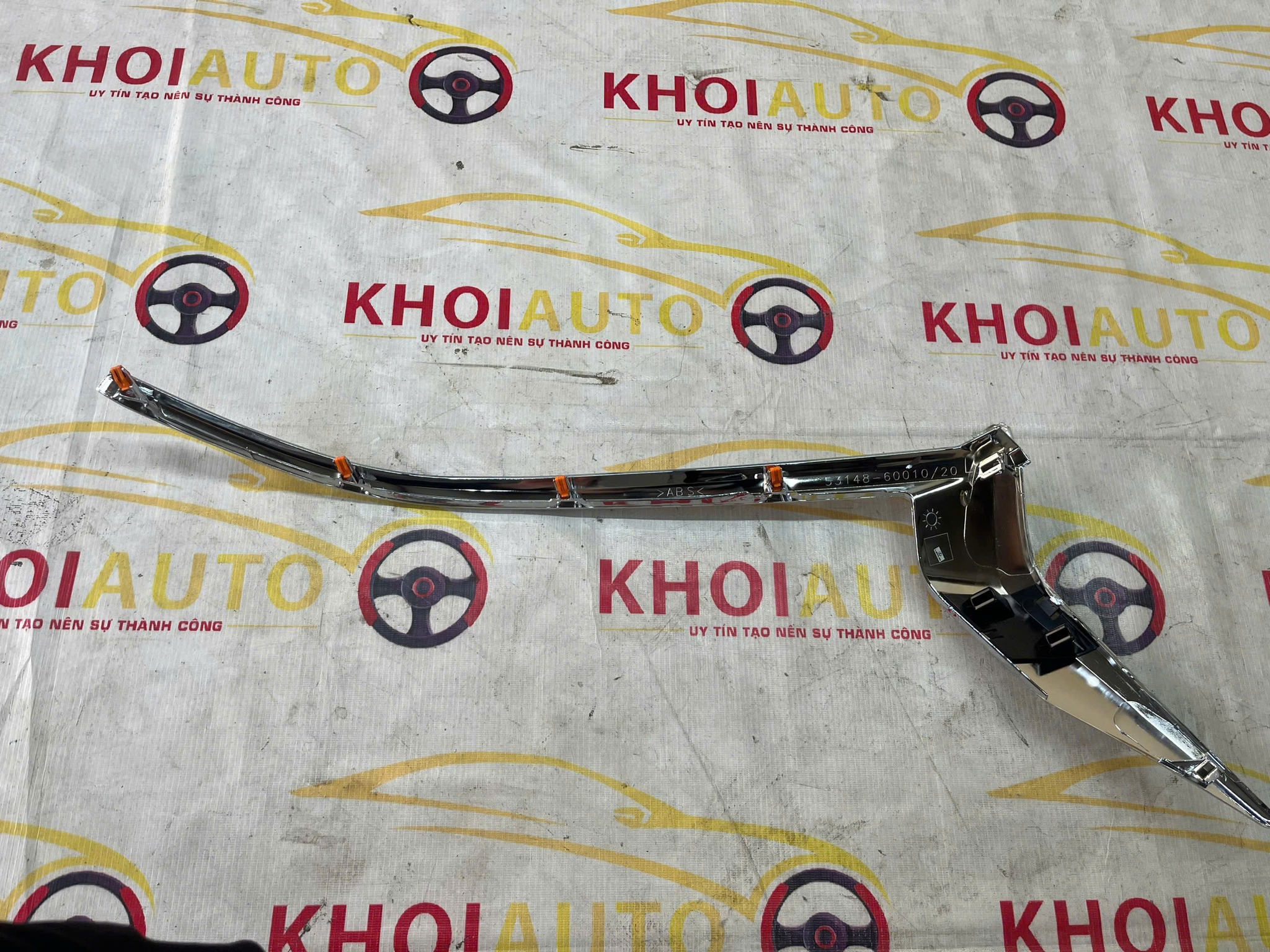 53148-60010 Mạ Đèn Pha Trái(LH)TOYOTA PRADO 2018-2020 OEM 5314860010