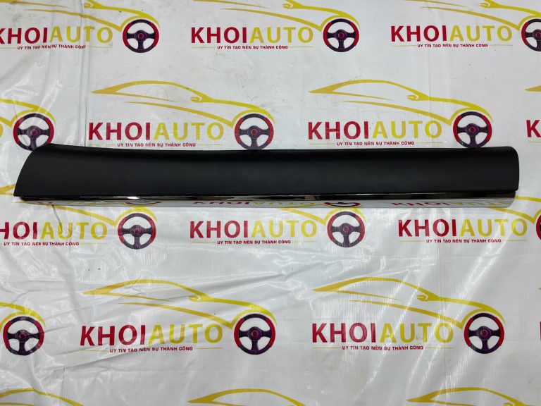 75071-48030  Ốp Cánh Cửa Trước LEXUS RX350 2009-2015 Vế Phải(RH) 7507148030