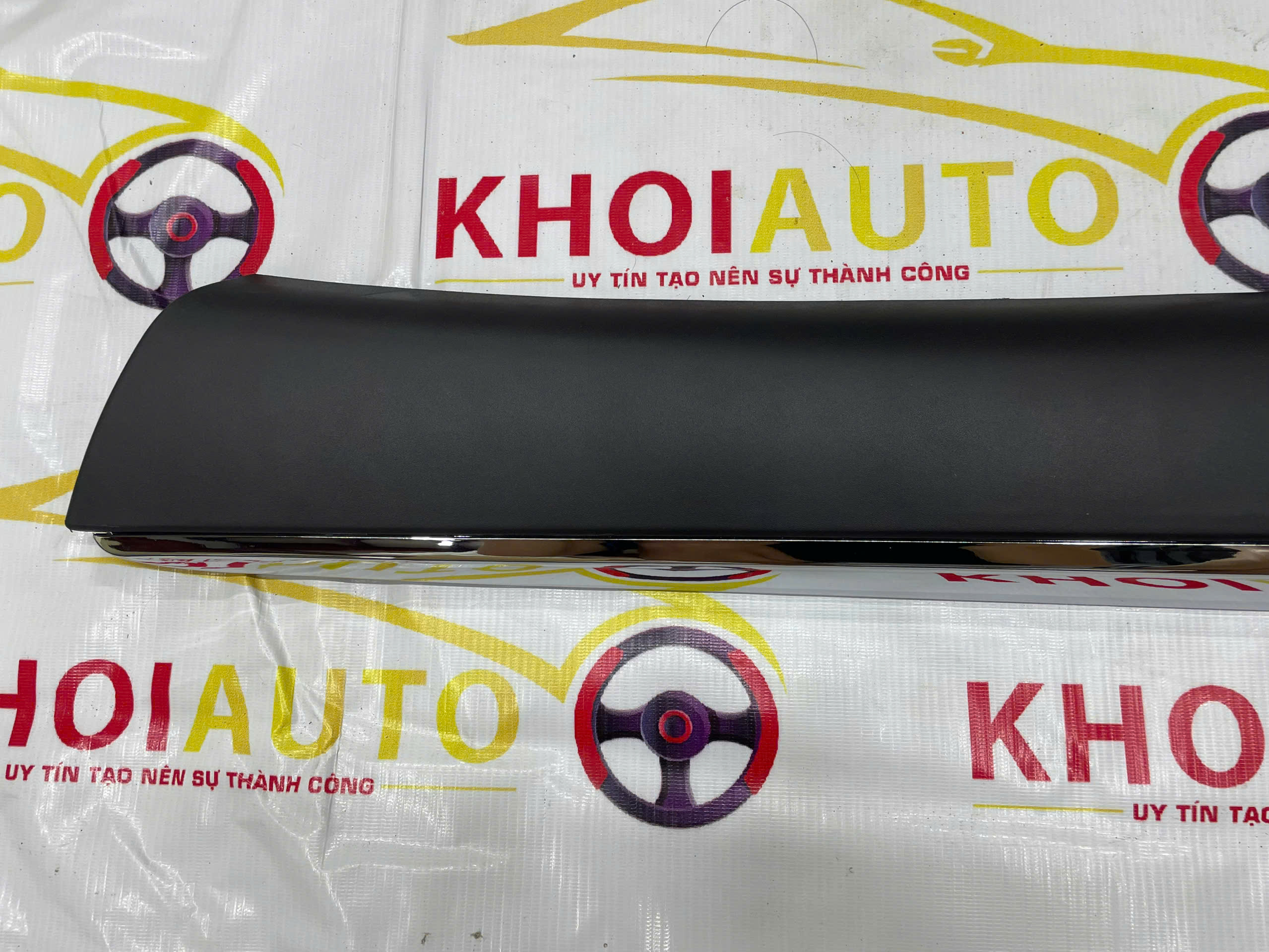 75071-48030 Ốp Cánh Cửa Trước LEXUS RX350 2009-2015 Vế Phải(RH) 7507148030