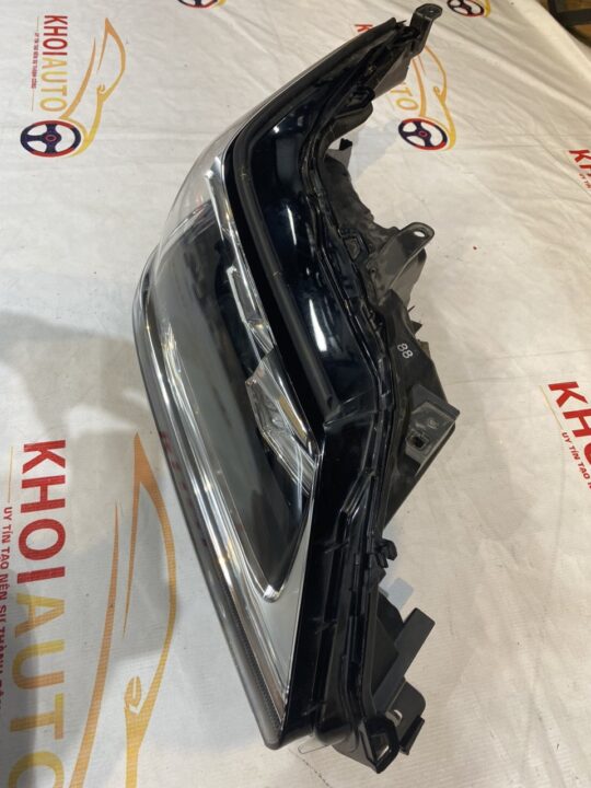 81145-60L11 Đèn Pha LEXUS LX570 20165-2020 Vế Phải(RH)8114560L11