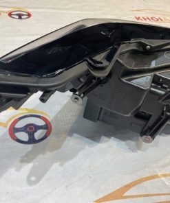 81185 48D70 Den Pha Lexus RX Series 2016 2019 Ve Trai LH 16