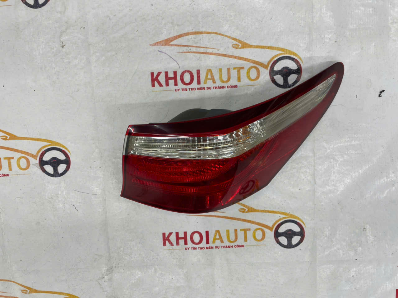 81551-50160 Đèn Hậu Ngoài LEXUS LS460 2006-2008 Vế Phải(RH)old 8155150160