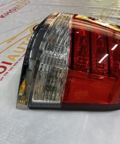 81551-60A60 Đèn Hậu Vế Ngoài LEXUS LX570 2013-2015 (RH) 8155160A60
