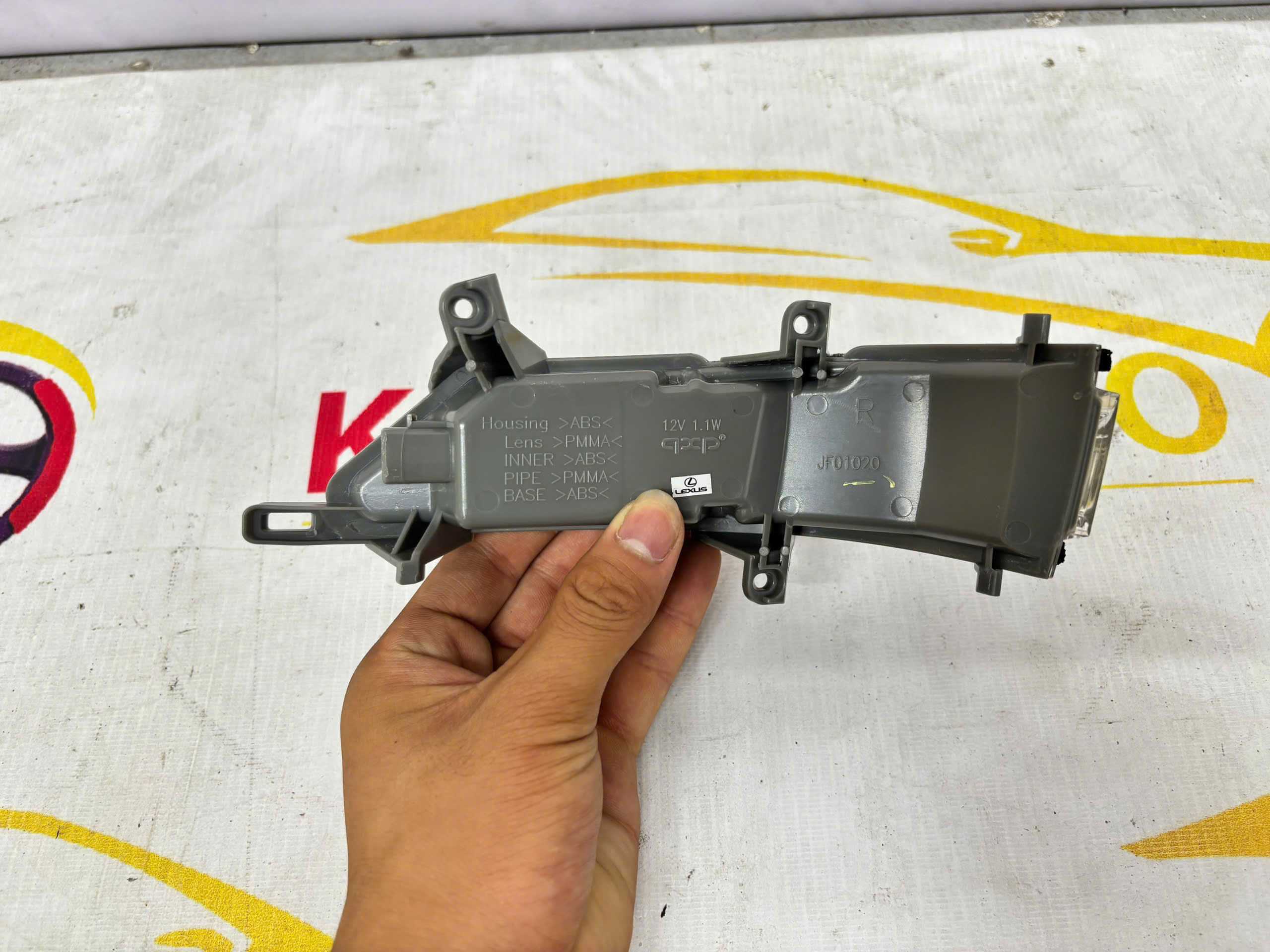 E:\ẢNH\LEXUS\2019-2021\LX\81730-60130 Xi Nhan Gương LEXUS LX570 GX460 8173060130 OEM\81730-60130 Xi Nhan Gương LEXUS LX570 GX460 8173060130 OEM