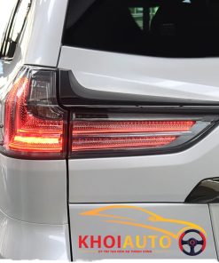 Đèn Hậu Lexus LX570 2016-2022 LED Chạy Black Edition OEM KHOIAUTO