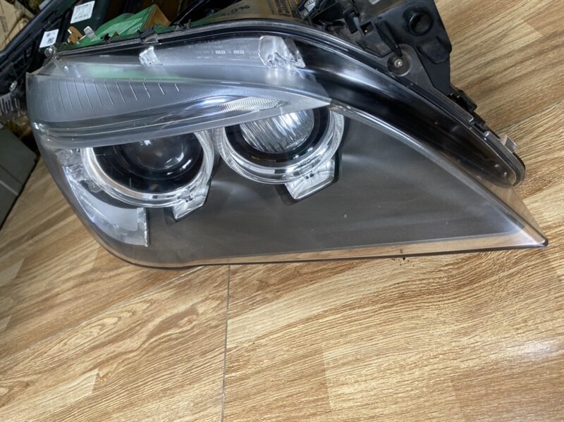 ĐÈN PHA VẾ PHẢI (RH) - Ảnh 2