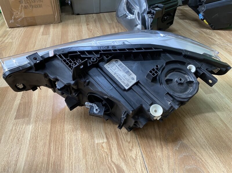 ĐÈN PHA VẾ PHẢI (RH) - Ảnh 3