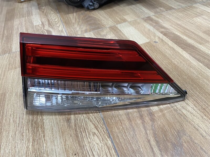 ĐÈN HẬU TRONG VẾ PHẢI(RH) - Ảnh 5