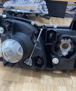 Alternative view of ĐÈN PHA VẾ TRÁI (LH)