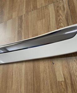 Alternative view of NẸP CÁNH CỬA SAU VẾ TRÁI (LH)