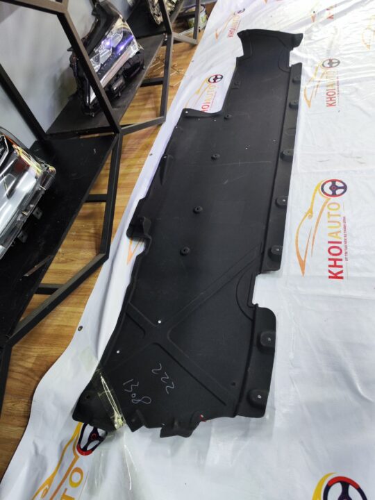 A2226801407 Chắn Bùn Gầm Mercedes W222 S450,s500,S550,S560.S650 Maybach Vế Phải (RH) - Ảnh 4