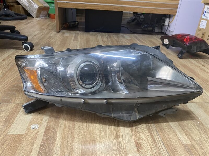 ĐÈN PHA HALOGEN VẾ PHẢI ( RH )