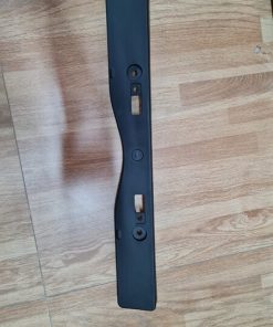 Alternative view of Treo Biển Số Trước