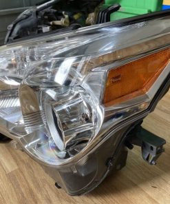 ĐÈN PHA VẾ TRÁI(LH)