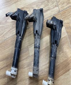 Alternative view of VÒI RỬA ĐÈN PHA VẾ PHẢI(RH)