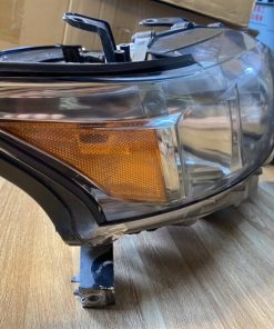 ĐÈN PHA VẾ PHẢI(RH)