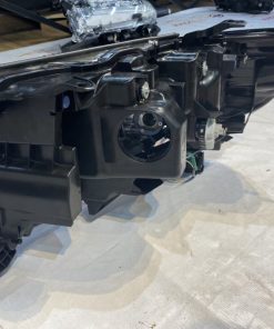 81105 60K12 Den Pha Toyota Landcruiser 2019 Ve Phai RH 13