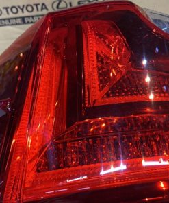 81561 60C10 Den Hau Ngoai Lexus LX570 2016 2019 Ve Trai LH 11 1