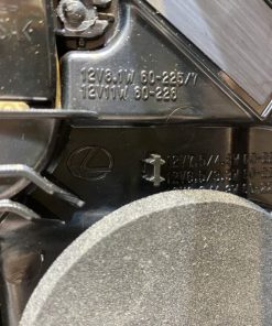 81561 60C10 Den Hau Ngoai Lexus LX570 2016 2019 Ve Trai LH 18 1