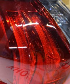 81561 60C10 Den Hau Ngoai Lexus LX570 2016 2019 Ve Trai LH 4