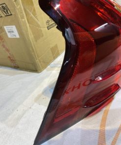 81561 60C10 Den Hau Ngoai Lexus LX570 2016 2019 Ve Trai LH 6 1