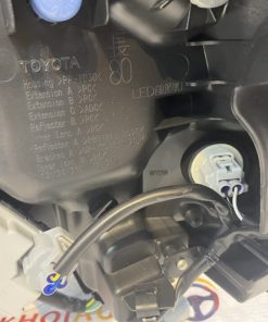 81105 60K52 CP Den Pha Toyota Landcruiser 2019 Ve Phai RH 14