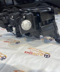 81106 60K52 CP Den pha Toyota Landcruiser 2019 Ve Trai LH 3