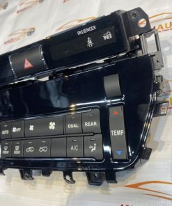 Dieu hoa TOYOTA LANDCRUISER 2019 11