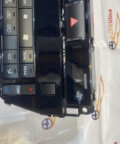 Dieu hoa TOYOTA LANDCRUISER 2019 13