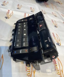 Dieu hoa TOYOTA LANDCRUISER 2019 8