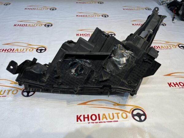 81185 60K91 Den Pha Bai Thao Xe LEXUS LX570 2016 202 14