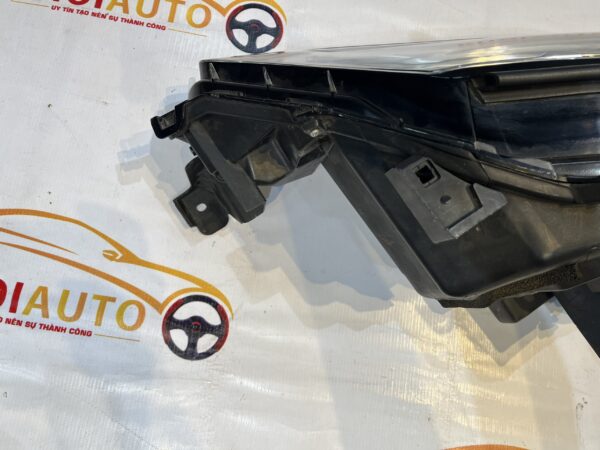 81185 60K91 Den Pha Bai Thao Xe LEXUS LX570 2016 202 7