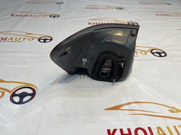 81551 30A41 Den Hau Ngoai LEXUS GS350 GS300 GS SERIES 2006 2008 Ve PhaiRH 8155130A41 8