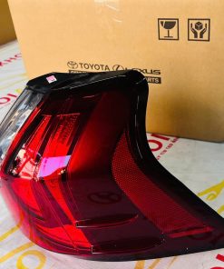 81551-60C20 Đèn Hậu Ngoài LEXUS LX570 2016-2020 Phải(RH)8155160C20 Mới Xịn Chính Hãng
