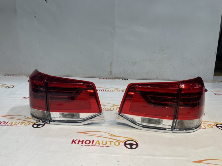 Bộ Đèn Hậu Cho Xe TOYOTA LAND CRUISER LC200 2016-2020 OEM GBT