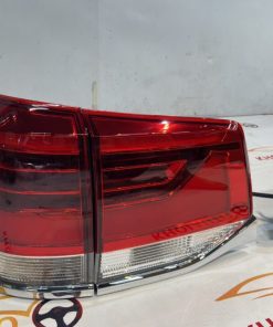 Bo Den Hau Cho Xe TOYOTA LANDCRUISER LC200 2016 2020 GBT 11