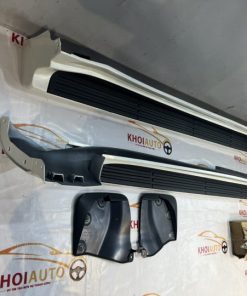 Bậc Lên Xuống,Bệ Bước TOYOTA LANDCRUISER 2023 LC300 Trung Đông