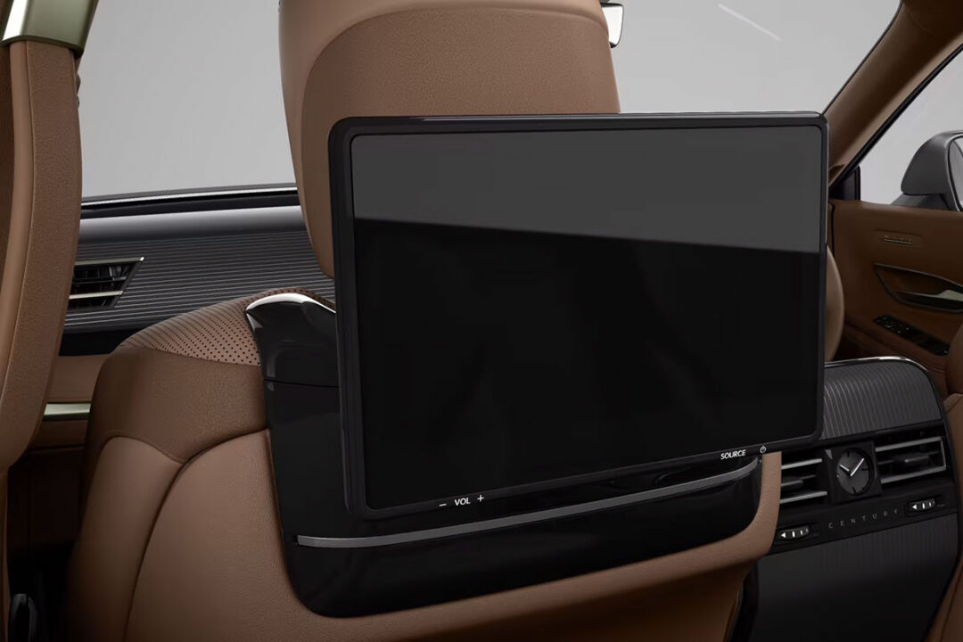 toyota century suv 18 1144 Copy