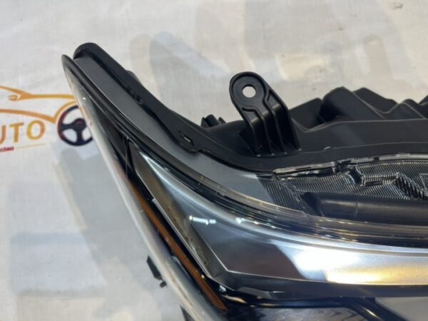 81145 60Q10 Den Pha HEAD LAMP Lexus GX460 2019 2022 Bai Ve Phai RH 8114560Q10 10