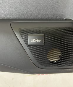 67684 58040 C0 Rem Cua Sau LEXUS LM350 2021 Ve Trai LH 6768458040C0 4