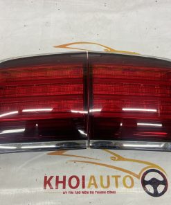 81590-60250 Đèn Hậu Trong LEXUS LX570 2010-2012 Vế Trái (LH) 8159060250