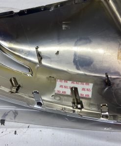 87945 60120 Gay Guong TOYOTA LANDCRUISER LC300 2021 2025 Ve TraiLH 8794560120 3