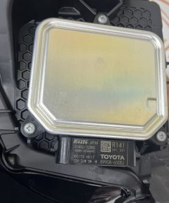 89908 60051 Hop dieu Khien Den Pha ballastTOYOTA LANDCRUISER LC300 Ve PhaiRH 8990860051 3