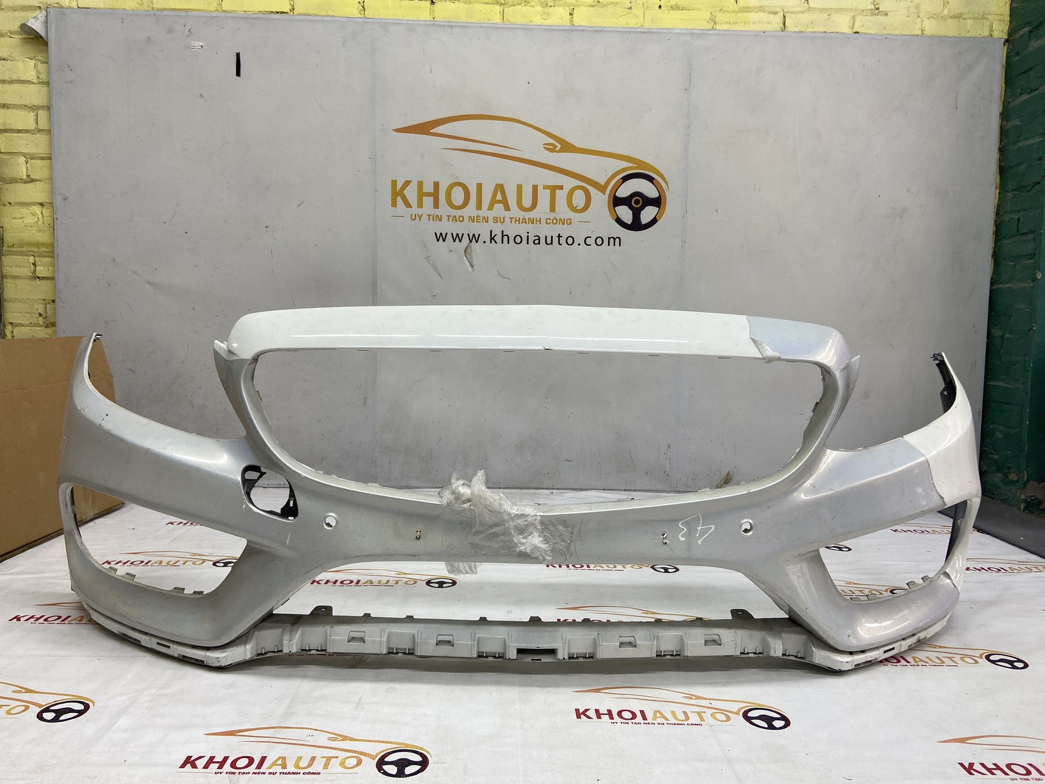 A2058801840 Can Truoc Mercedes Benz LH W205 C200 C250 C300 2016 2018 1