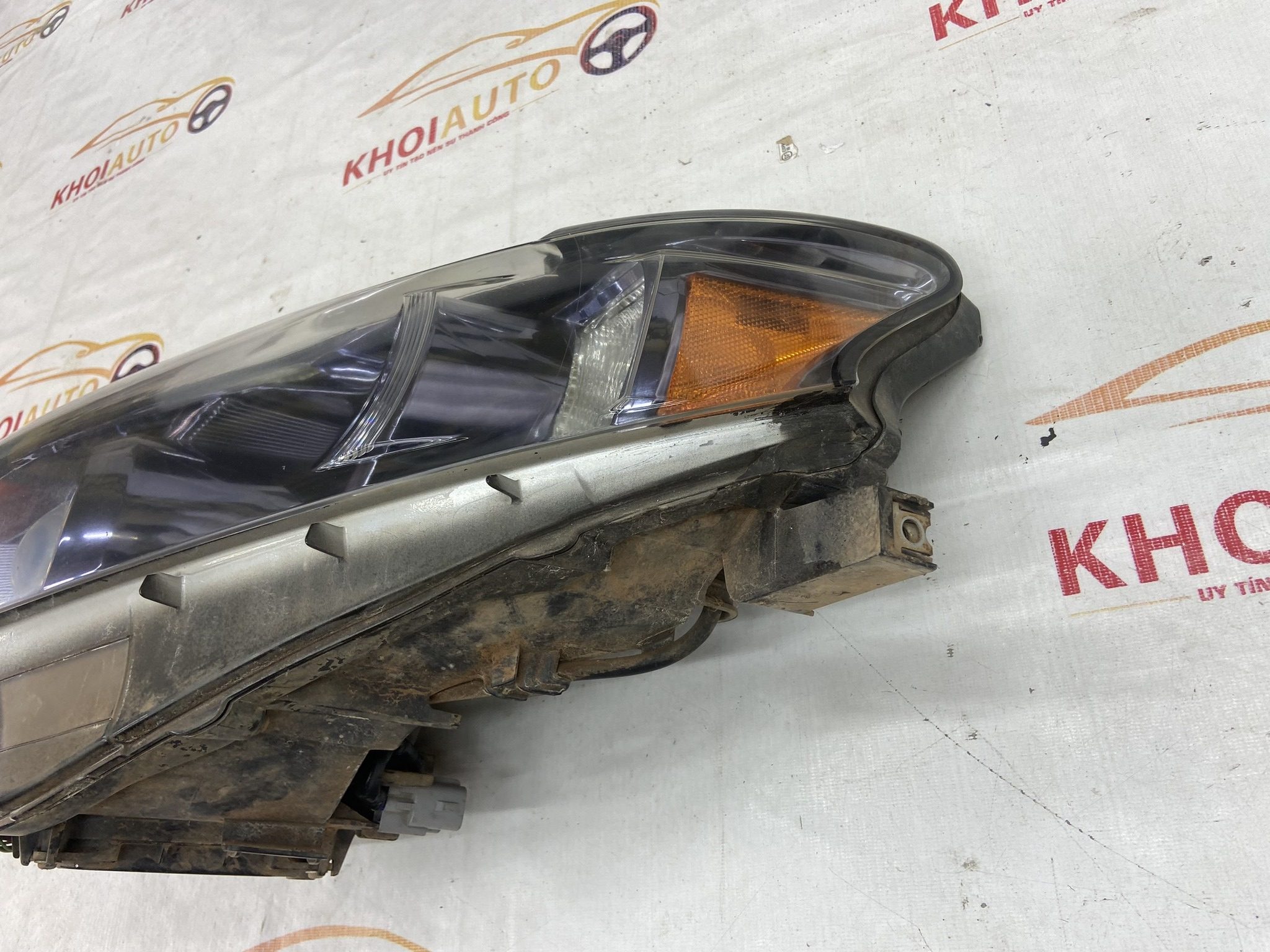 81185-48A11 Đèn Pha Lexus RX450h 2009-2012 Vế Trái(LH) Bãi Tháo Xe (old) 8118548A11