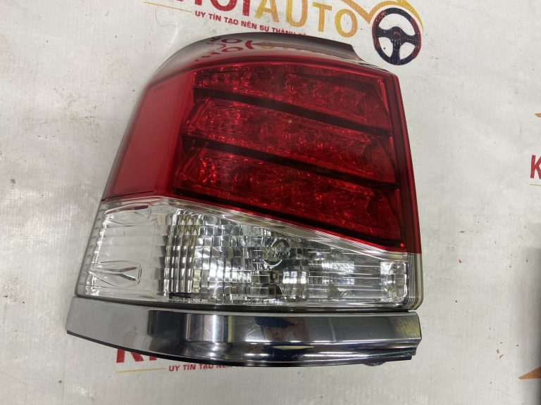 81561-60A50 Đèn Hậu Ngoài LEXUS LX570 2013-2015 Vế Trái (LH)  Bãi Tháo Xe 8156160A50