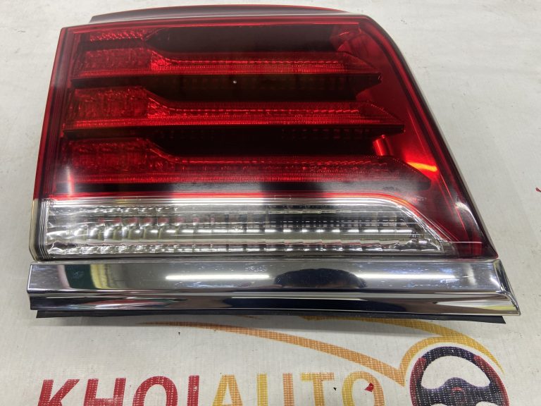 81590-60301 Đèn  Hậu Trong Lexus LX570 2013-2015 Vế Trái (LH)  Bãi Tháo Xe 8159060301