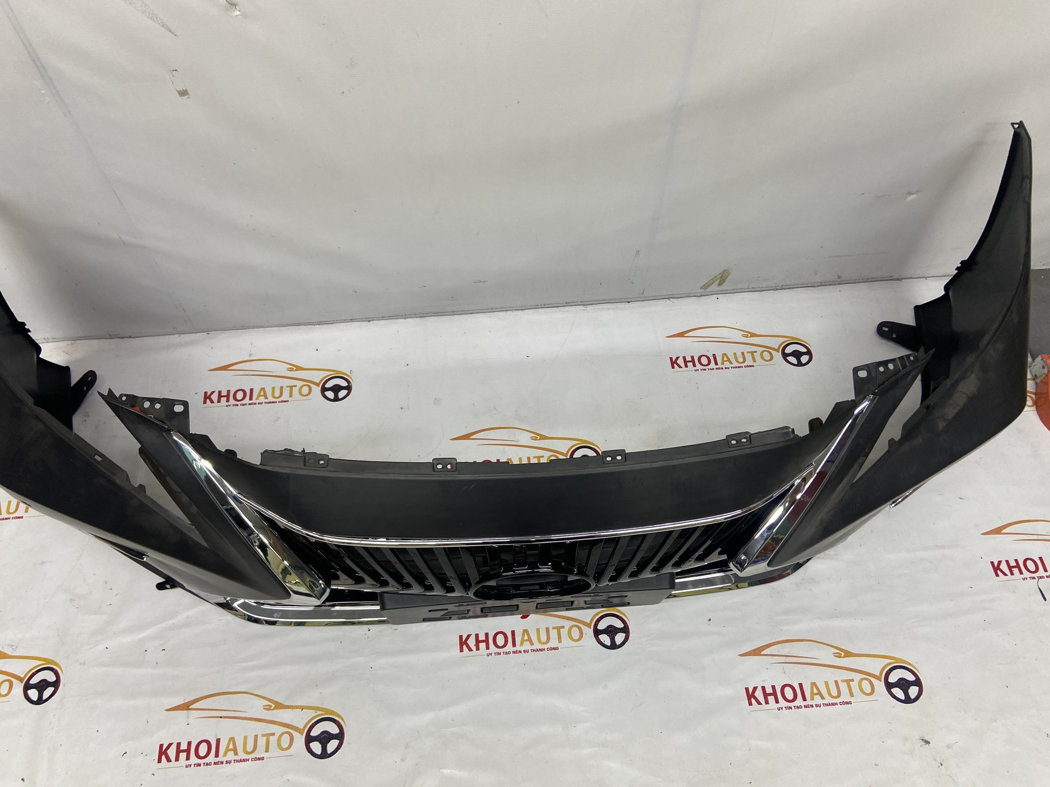 BODYKIT ĐỘ LEXUS ES350 2013-2018 ĐỘ PHIỂN BẢN 2020